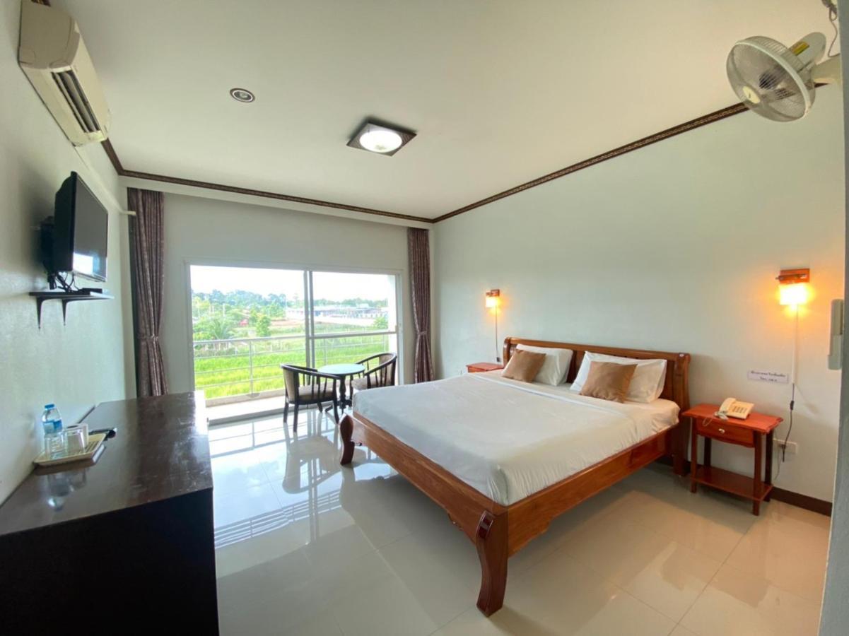 Mayuree Resort Удон Тани Екстериор снимка