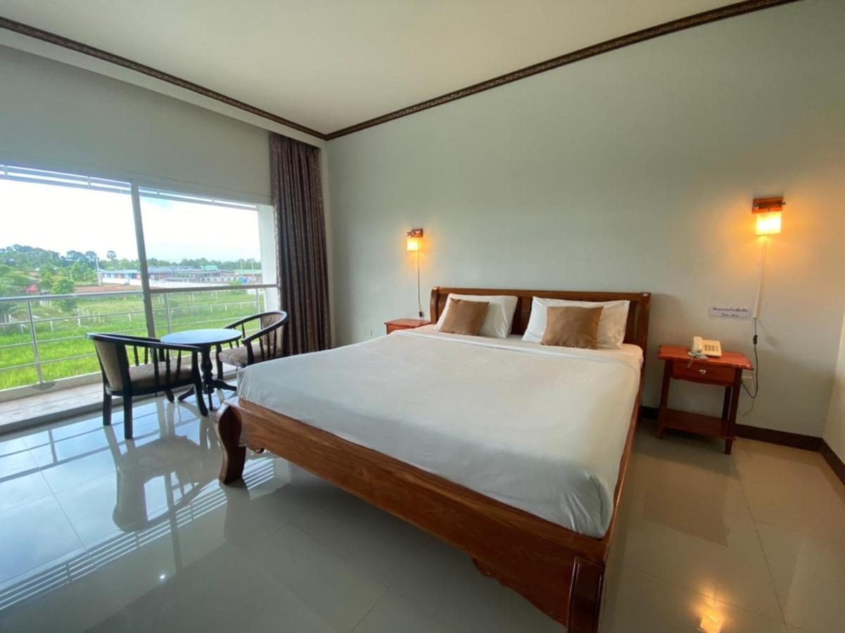 Mayuree Resort Удон Тани Екстериор снимка