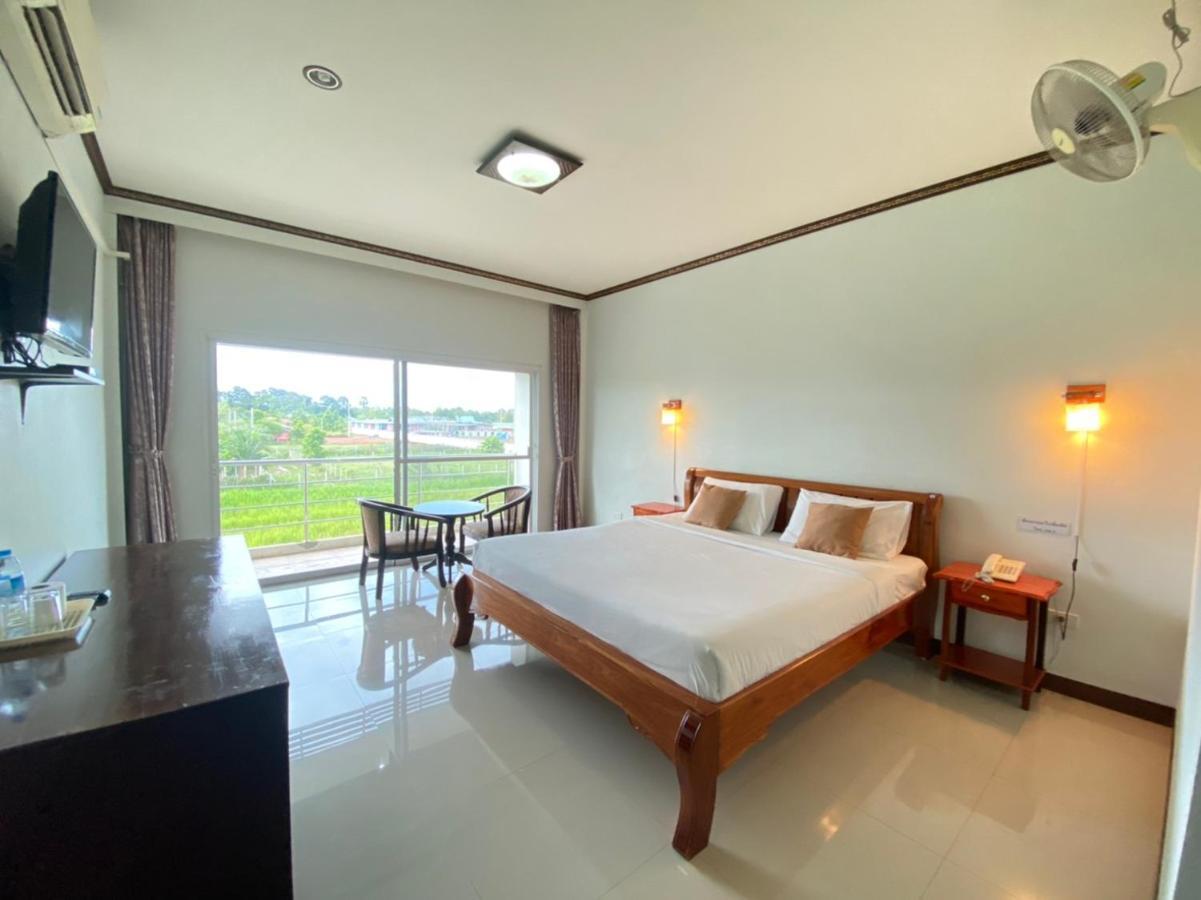 Mayuree Resort Удон Тани Екстериор снимка