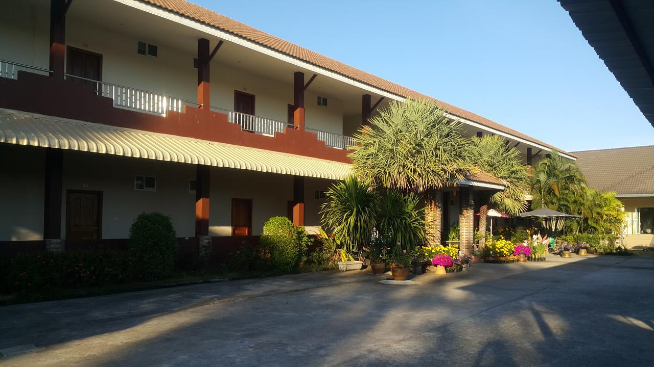 Mayuree Resort Удон Тани Екстериор снимка